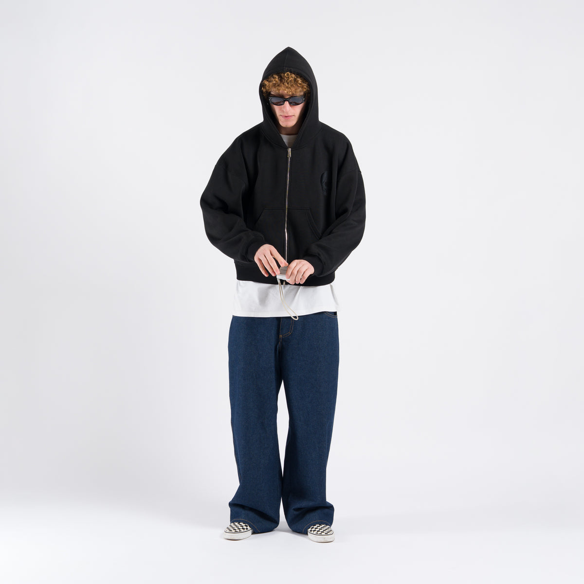 Zipper 6 Zipper 6 – Gino Lopez
